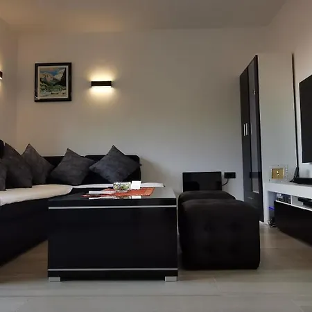 Apartmán Perunika *