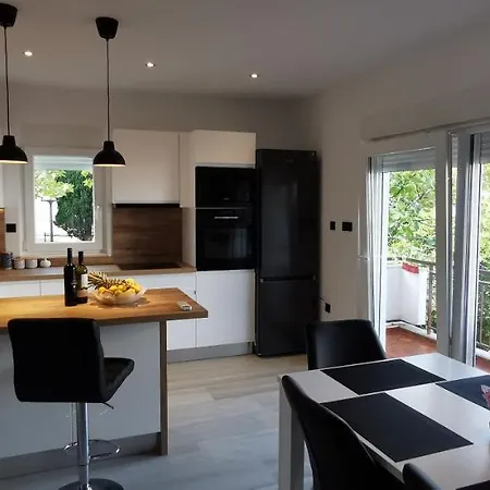 Apartmán Perunika *