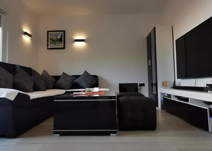 Apartamento Perunika *